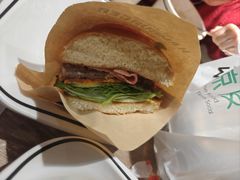 -魏家凉皮(西安秋林宏业商厦店)