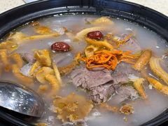 -九寨沟特色牦牛肉汤锅