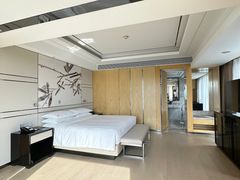 -上海宝华万豪酒店