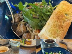 -BOURBON 玻本美式餐厅酒吧(虹桥新天地店)