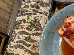 -草家酱蟹炭火烤肉店(珲春南路一店)