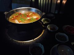 -湊湊火锅·茶憩(新中关购物中心店)