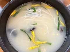 -桥香园云南过桥米线(红龙井店)