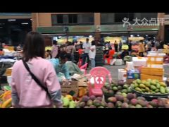 -三亚新鸿港水果一级批发市场