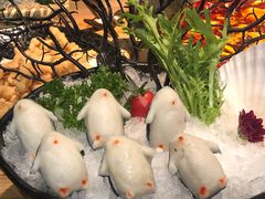-湊湊火锅·茶憩(杭州湖滨银泰in77店)