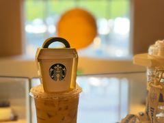 -星巴克(迪士尼小镇店)