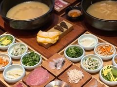 -银米·云南传统过桥米线(双廊黑金冠店)
