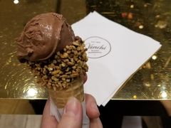 -VENCHI 闻绮(北京国贸商城店)