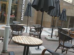 露天位-星巴克臻选(北京世贸天阶店)
