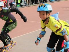 -悦动体能篮球羽毛球网球(三里河店)