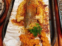 -老东镇啤酒屋海鲜加工·蒸汽海鲜·海鲜烧烤(台东店)