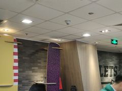-麦当劳(国家体育场南路店)