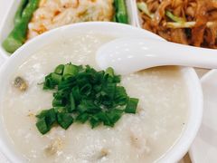 -广东小美食(果戈里大街店)