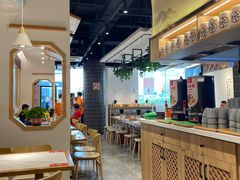 -馋三尺蟹粉小笼(人民广场店)