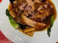 红烧肘子-魁盛居百年鲁菜馆(中林路店)