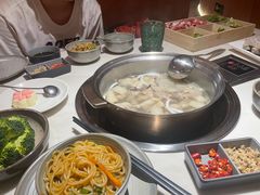 -喃喃椰·糟粕醋·椰子鸡火锅(七堡花园店)