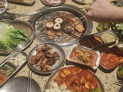 -姜胖胖韩式自助烤肉(光明万达店)