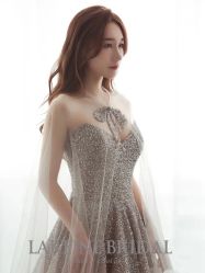 -拉瑞娜LaReine婚纱礼服高级定制