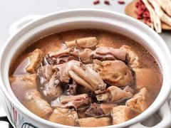 -绿岛国际酒店·海鲜酒楼(八七路店)