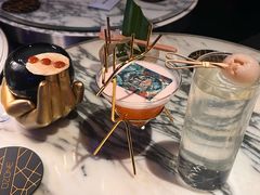 -OZONE 顶楼酒吧(香港丽思卡尔顿酒店)