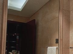-皇宫大酒店