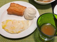 -上海波特曼丽思卡尔顿酒店