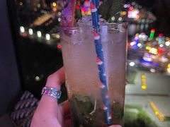 -大连君悦酒店 · VIVA(星海广场店)