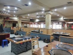 -咱家大东北铁锅炖(太阳沟店)
