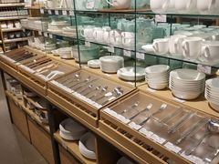 -MUJI无印良品(滨江宝龙城店)