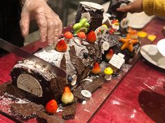 -四海一家自助餐(益田假日广场店)