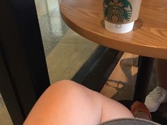 -星巴克臻选(莘庄仲盛店)