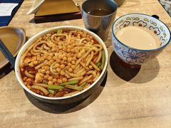 新疆传奇网红炒米粉-耶里夏丽·丝路新疆菜·清真食品(徐家汇臻选店)