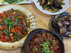 -小辣椒·川菜馆·羌家铜锅土火锅(茂县店)