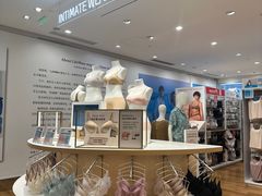 -优衣库(深圳万象天地旗舰店)