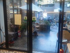 -春莱·老挝咖啡·泰式奶茶(钟楼店)