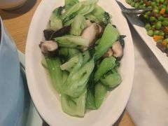 -渝信川菜 · 川味家常菜(财富购物中心店)