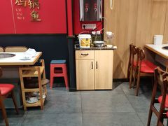 -鲁员外地锅鸡地锅鱼(古墩路店)