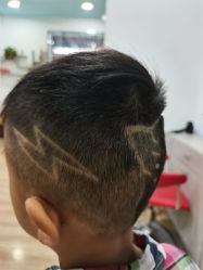 点击看大图 -小呀嘛小儿郎儿童美发(翠园店)