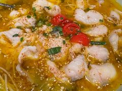 港丽招牌酸菜鱼-港丽餐厅(天河城店)