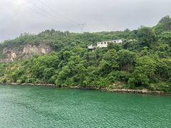 -三游洞