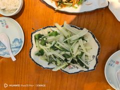 -梁姐啤酒鱼(兴坪古镇店)