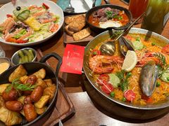 -CRAZYONES西班牙海鲜饭(上海美罗城店)