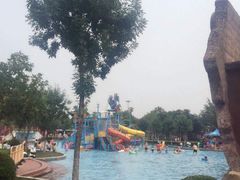-欢乐水魔方水世界