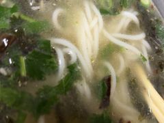 -灵宝小吃韩四娃鸡汁米线店(步行街店)