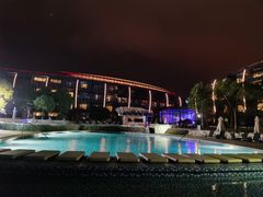 -上海滴水湖皇冠假日酒店