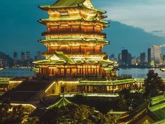 -西安大雁塔科技大学地铁站亚朵酒店