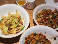 -湘阁里辣(沙井华润万家店)