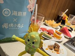 -海底捞火锅鲜切牛肉主题店(长寿路店)