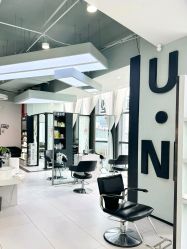 -U·NI SALON 造型