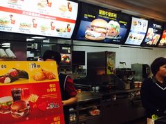 -麦当劳(郑州银基店)
